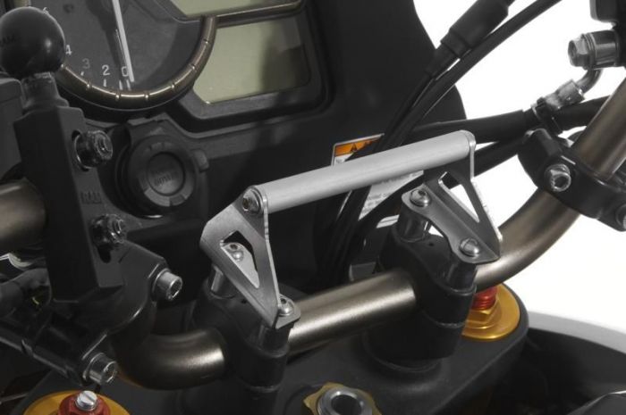 video Fødested Wings GPS handlebar bracket adapter Suzuki V-Strom 1000 2014-2016/ V-Strom 650  from 2017 | Touratech: Online shop for motorbike accessories