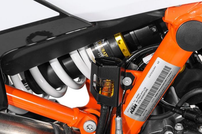 01-372-5031-0 Rear brake fluid reservoir guard, black for KTM 890 Adv/ Adv R/ 790 Adv / Adv R/ 1290 S Adv (2021-)/Husqvarna Norden 901/ Aprilia Tuareg 660