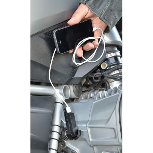 01-030-0165-0 Cargador USB-A acodado a la derecha para toma DIN de motocicleta