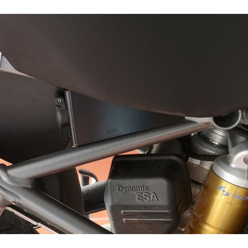 01-030-0086-0 Zestaw do przeniesienia gniazda DIN dla BMW R1250GS/ R1250GS Adventure/ R1200GS ab 2013/ R1200GS Adventure od 2014