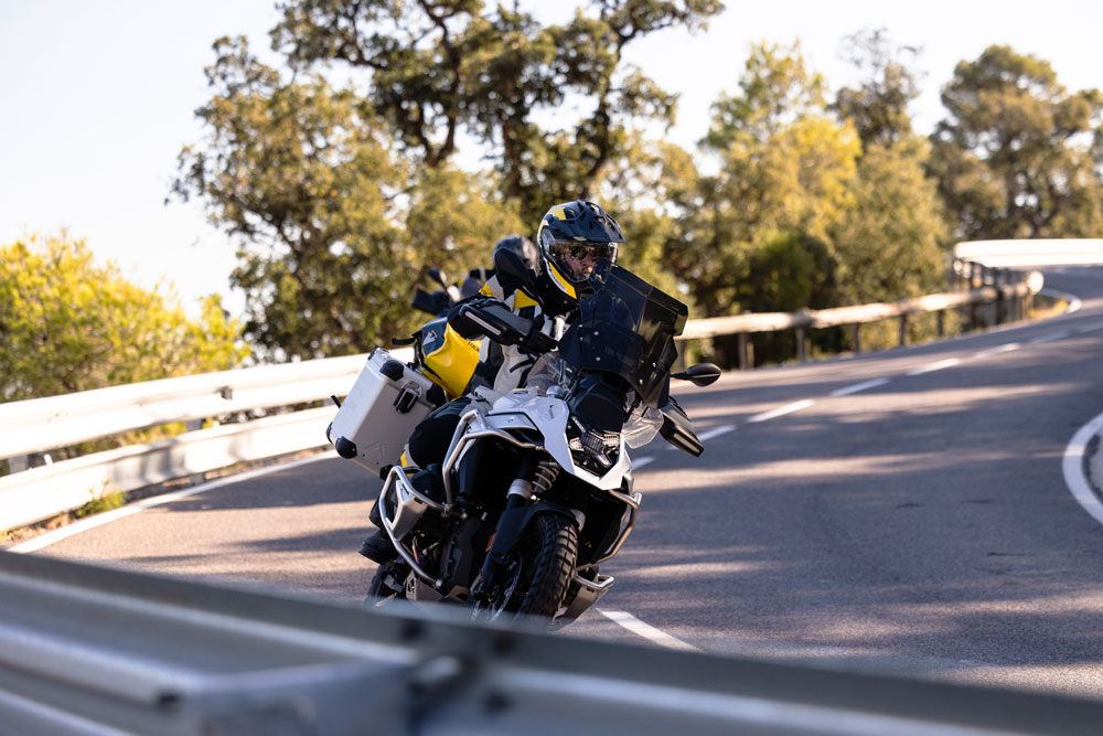 Touratech_the-new-bmw-r-1300-gs-touratech-zubehoer-und-ausstattung-01