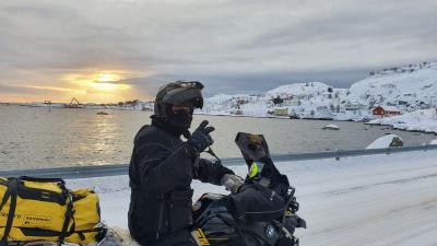 A dream: to be on the road with the motorcycle in winter north of the Arctic Circle