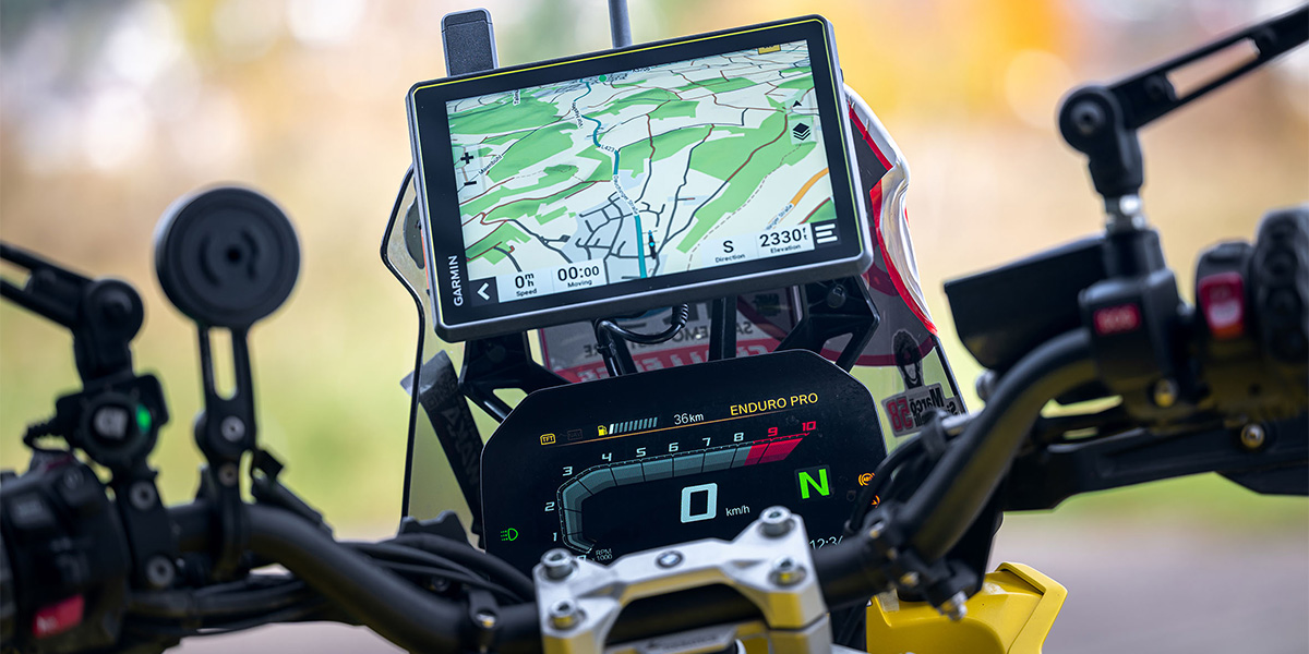 Technical upgrade for the BMW F 900 GS: Touratech Front Carrier for tough off-road use